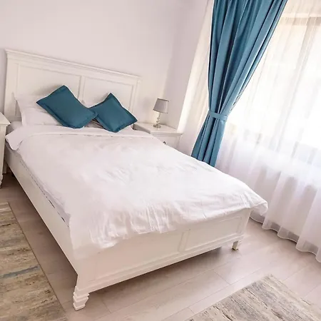 Lara Apartament * Navodari